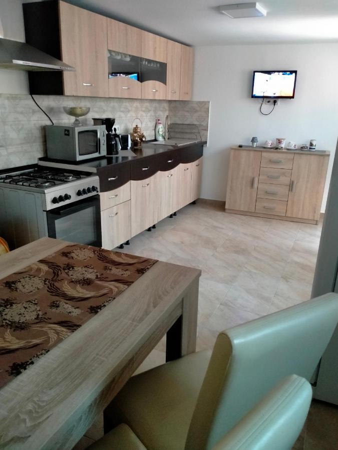 Vila Casa Luminita Ieşelniţa Exteriér fotografie