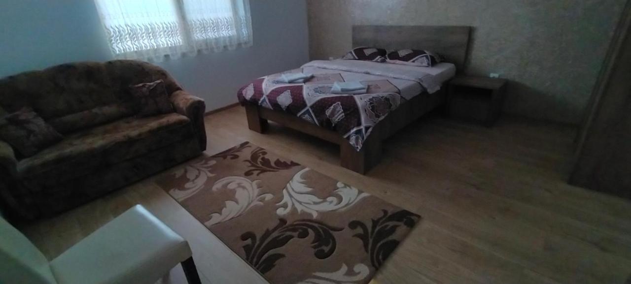 Vila Casa Luminita Ieşelniţa Exteriér fotografie