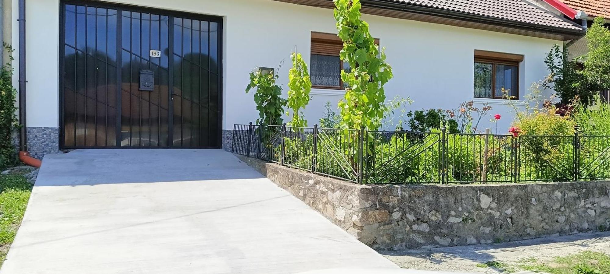 Vila Casa Luminita Ieşelniţa Exteriér fotografie